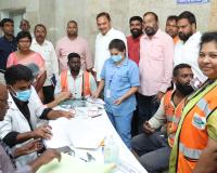 కాప్రా సర్కిల్‌లో పారిశుద్ధ్య కార్మికులకు ఉచిత వైద్య శిబిరం