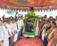 పేదల ఇంటి కల సాకారం – కడియం శ్రీహరి