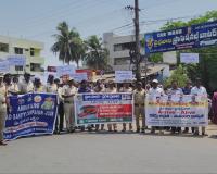 రోడ్డు భద్రత – ప్రతి ఒక్కరి బాధ్యత.