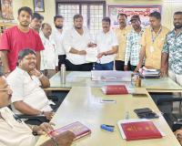 ప్రజావాణిలో తాగునీరు, డ్రైనేజ్ సమస్యలపై కాంగ్రెస్ వినతి.