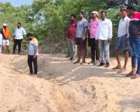 జమ్మికుంటలో రెచ్చిపోతున్న ఇసుక మాఫియా.