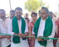 వరి కొనుగోలు కేంద్రాలను ప్రారంభించిన ఎమ్మెల్యే మేఘా రెడ్డి.