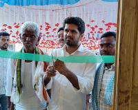 గృహ ప్రవేశాల్లో పాల్గొని లబ్ధిదారులతో ఆనందం పంచుకున్న ప్రణవ్.