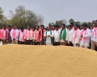 ధాన్యం కొనుగోళ్లపై మండిపడ్డ సండ్ర.