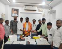 హుజూరాబాద్ అభివృద్ధికి కృషి చేయాలి.