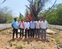 బక్రీద్ రోజున కబరస్థాన్‌కు తాళం.!
