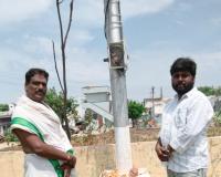 వడ్డే కొండయ్య జ్ఞాపకార్థంగా దేవాలయానికి ఐమాక్స్ లైట్ డొనేషన్
