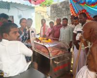 కాంగ్రెస్ పార్టీ సీనియర్ కార్యకర్త మృతి.. పార్టీకి తీరని లోటు.