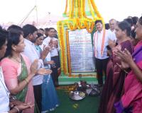 రూ.5.20 కోట్లతో కొండాపురం–పొన్నెకల్లు రోడ్డు పనులకు శంకుస్థాపన.