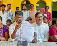 దళితబంధు రెండో విడత మంజూరు జాప్యంపై ఆగ్రహం.
