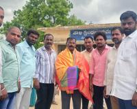 కొత్త అధ్యక్షుడికి శుభాకాంక్షలు తెలిపిన వెల్టూర్ కాంగ్రెస్ నాయకులు.
