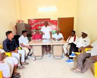 ఉపాధి కూలీలకు నష్టం చేసే చర్యలను ఉపసంహరించుకోవాలి.