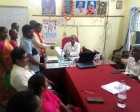 నివాసాలు కోల్పోయిన పేద కుటుంబాలను ఆదుకోవాలి.