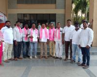 వైయస్సార్ నగర్ లోని గుడిసెలను తొలగించవద్దు .