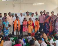 గురుకుల సీట్లు సాధించిన విద్యార్థులకు ఘన సన్మానం.