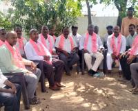రైతాంగాన్ని మోసం చేస్తున్న కాంగ్రెస్‌కు గుణపాఠం తప్పదు.