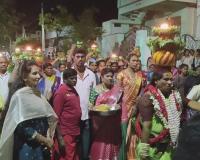 డప్పు చప్పుళ్లు, బోనాల ఊరేగింపులతో సందడిగా రేణుక ఎల్లమ్మ తల్లి జాతర.