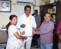 సొంత గ్రామంలోనే ఓటు హక్కు నమోదు చేసుకున్న ఎమ్మెల్యే మేఘారెడ్డి.