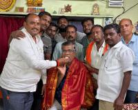 సేవకు గుర్తింపు.. జిల్లా బాధ్యతలతో శివన్నకు ఘన సన్మానం.
