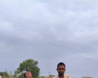 ప్రాణాలు పోతున్నా పట్టించుకోని విద్యుత్ శాఖ నిర్లక్ష్యంగా వేలాడే తీగలే సాక్ష్యం.