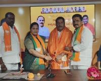 బీజేపీ బలోపేతమే లక్ష్యం.. రాష్ట్ర నాయకత్వంతో రాజేష్ ఠాకూర్.