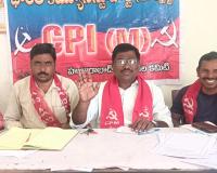 సీడ్ ప్లాంట్ల అక్రమాలకు అడ్డుకట్ట వేయాలి.