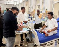 అనారోగ్య బాధితులకు అండగా ఎమ్మెల్యే జారె.
