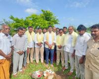 దుర్గమ్మ, పోచమ్మ ఆలయాల్లో మినీ వాటర్ ట్యాంకుల నిర్మాణానికి శంకుస్థాపన.