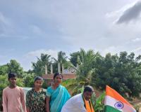 ప్రతి ఇంటిపై జాతీయ జెండా ఎగరాలి.