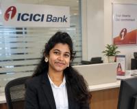 మామిళ్లగూడెం నుంచి ఐసీఐసీఐ బ్యాంక్ డిప్యూటీ మేనేజర్‌గా అర్వపల్లి అఖిల నాగ రమ్య.