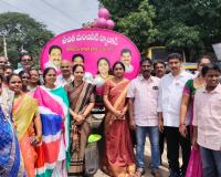 సండ్రా జన్మదినం సందర్భంగా ఉచిత మంచినీటి ట్యాంకర్.