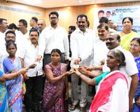 ప్రజా సంక్షేమమే ప్రభుత్వ లక్ష్యం.