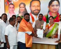 కాంగ్రెస్ పార్టీ కార్యదర్శిగా శాగంటి మణి.