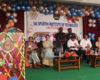 సాయిస్ఫూర్తి ఇంజనీరింగ్ కళాశాలలో ఘనంగా ఓరియంటేషన్ ప్రోగ్రాం.
