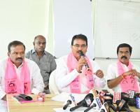 వెలుగొండకు నికర జలాలు తరలిస్తే సహించం.