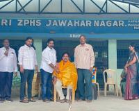 మనలోని అజ్ఞానపు పొరలను తొలగించి.. జ్ఞానదీప్తిని వెలిగించేవారే ఉపాధ్యాయులు .