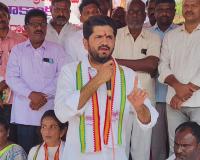 స్పీకర్‌పై వ్యాఖ్యలు చేసిన ఎమ్మెల్సీపై చర్యలు తీసుకోవాలి.