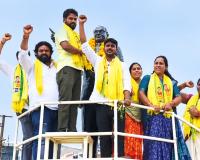 దళిత బంధు నిధుల కోసం రిలే దీక్షలు.