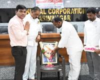 విశ్వేశ్వరయ్య సేవలు చిరస్మరణీయం.