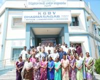 తెలంగాణ రెసిడెన్షియల్‌ పాఠశాలల విధానం ప్రపంచానికే ఆదర్శం.