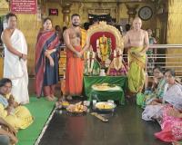చిల్పూర్ గుట్టపై వైభవంగా బుగులు వెంకన్న కల్యాణం.