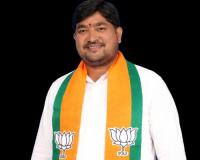 భయాన్ని కాదు.. భరోసాను ఇవ్వాలి.