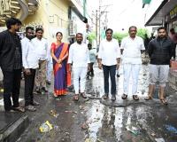 వర్ష బీభత్సంపై మేయర్ క్షేత్రస్థాయి పరిశీలన.