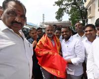 స్వచ్ఛ కరీంనగర్ మా లక్ష్యం.. సమగ్రాభివృద్ధే మా ధ్యేయం.