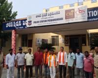 పెద్దమందడిలో బీజేపీ నాయకుల ముందస్తు అరెస్ట్.