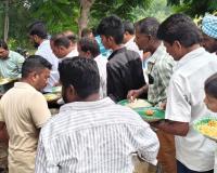 గణపతి నవరాత్రుల సందర్భంగా ఘనంగా అన్నదానం..