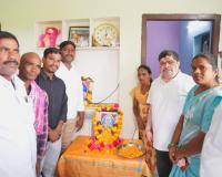 మృతుల కుటుంబాలకు మంత్రి పొన్నం ప్రభాకర్ పరామర్శ.