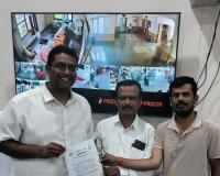 హక్కుల కోసం 17 వేల మంది ఆరోగ్య ఉద్యోగుల సమర శంఖం.