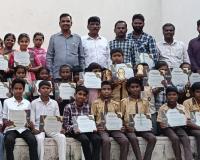 దివ్యాంగుల జీవితాల్లో వెలుగులు నింపిన విద్యార్థులు.