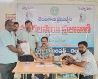 గొర్రెలు, మేకల పెంపకందారుల సమస్యలు పరిష్కరించాలి.